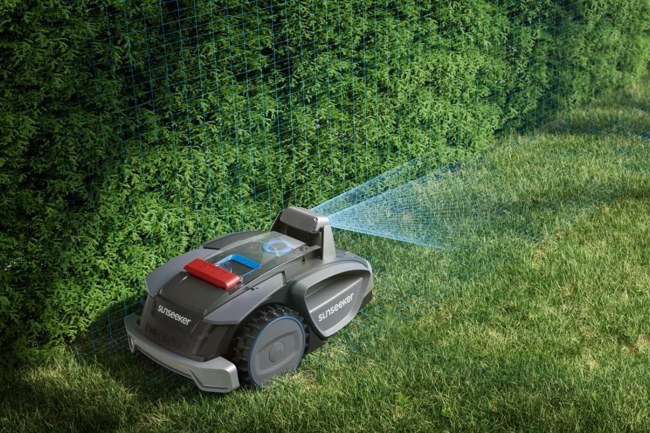 V3 Robotic Mower With Boundary Recognition